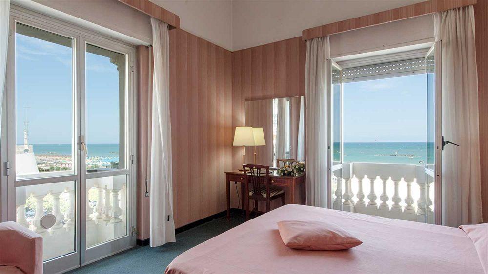 Hotel Esplanade Pescara Exterior foto